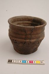 Kärl av keramik (SHM Invnr 34000)Foto: Sara Kusmin 2008-03-31 SHMM